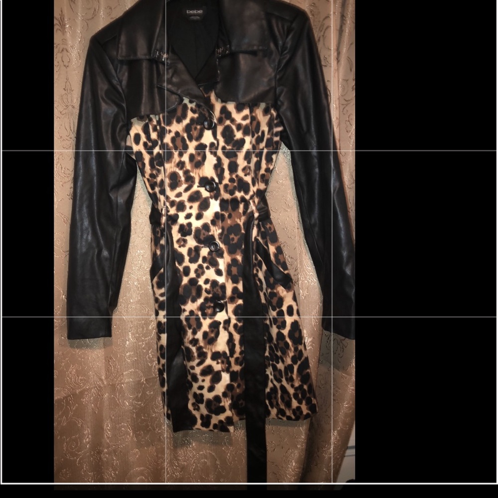 Bebe cheetah jacket